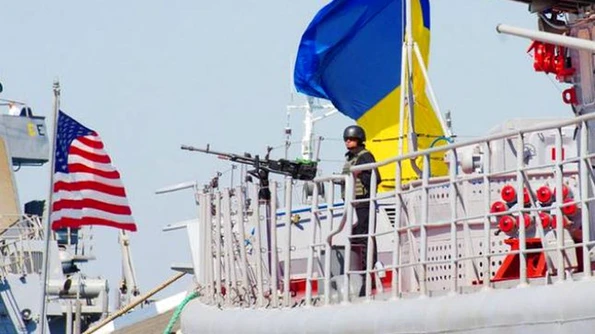 VIDEO // Rusia monitorizează exerciţiile militare din Marea Neagră la care participă SUA şi Ucraina România trimite două nave şi 300 de soldaţi jpeg