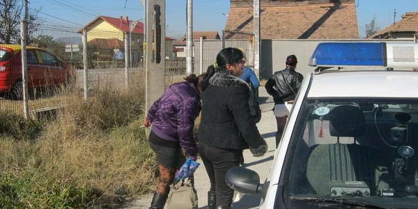 Mai multe prostituate au fost găsite în parcarea de la Budeşti