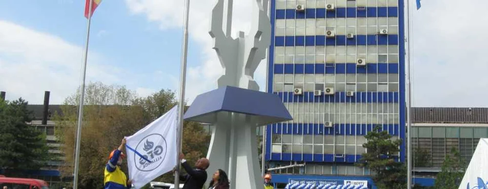 Combinatul siderurgic Liberty Galați, obiectiv de importanță strategică. Bolojan: „Nu vrem să pierdem angajații și să creăm o problemă în zonă””