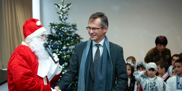 Jerome Olive și Moșul au primit colindătorii