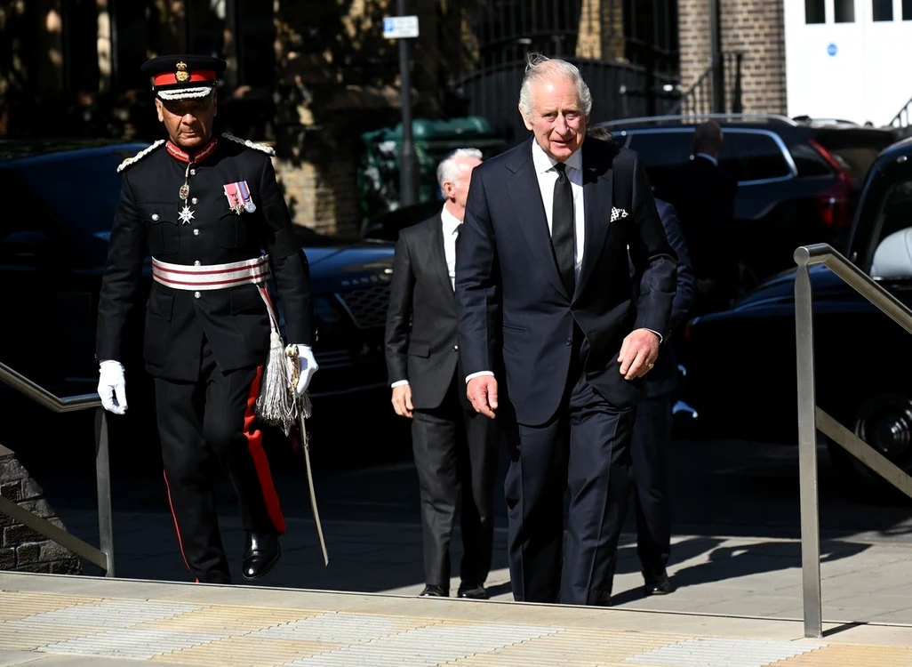 charles41 jpg