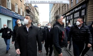 premierul croat andrej plenkovic stanga si presedintele croat zoran milanovic dreapta foto afp jpeg