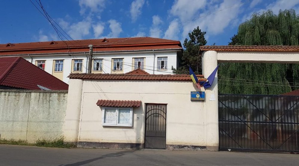 V zaporu Găești izbruhnil požar, evakuiranih 200 ljudi