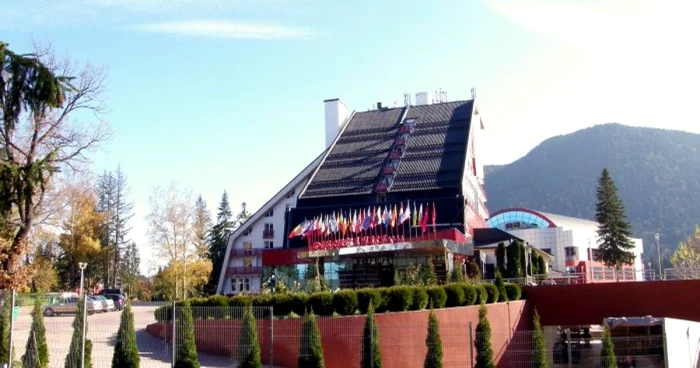 Hotelul Piatra Mare este unul dintre cele mai luxoase din Poiana Braşov. FOTOcazari.ro