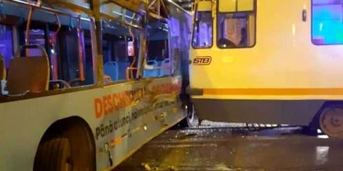 Accident in Bucuresti FOTO Digi24