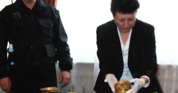 Hunedoara: EXCLUSIV Braconierii din ţinutul comorilor dacice spun că nu au căzut pradă mirajului aurului