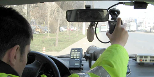 Noile radare „văd“ vitezomanii de la 1.200 de metri depărtare