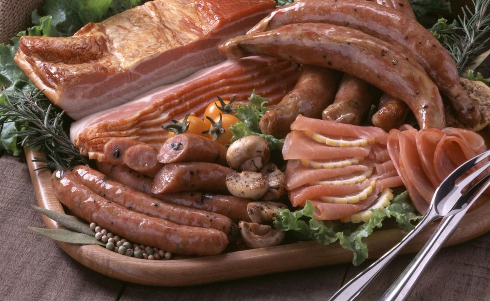  Alimentele ultraprocesate care ucid. Nutriționist: „Oamenii ar trebui să evite carnea procesată și băuturile îndulcite cu zahăr”
