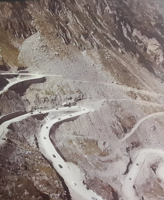 Transfagarașanul la 20 septembrie 1974 Foto Arhivele Nationale ale României jpg