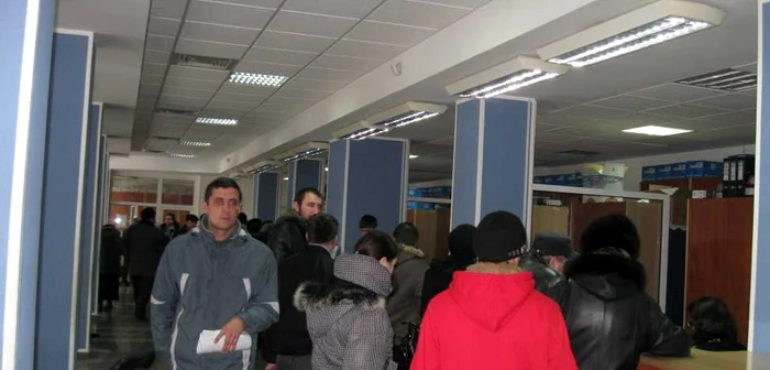 Botoşani: Peste 1200 de persoane şi-au achitat taxele şi impozitele locale pentru a beneficia de reducerea de 10%