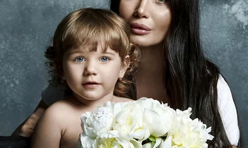 7 mezina elenei basescu doi ani 1 jpg jpeg