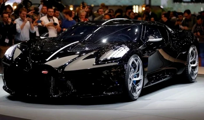 
    Bugatti La Voiture Noire, mașina de 11 milioane de euro  