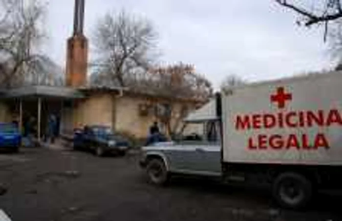 Cadavrul a fost transportat la Medicină legală 