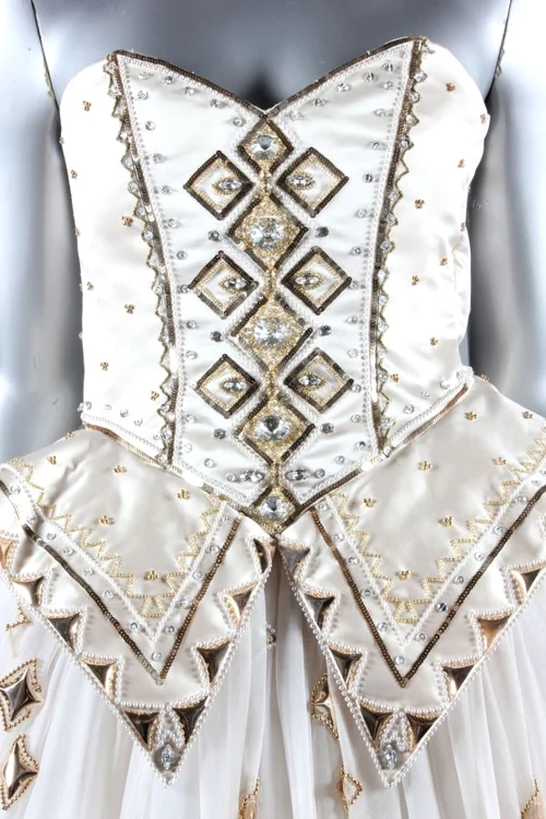 Rochia de bal a Prinţesei Diana, creată de Emanuel (Foto: Guliver / SplashNews