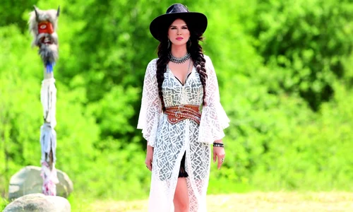 Monica Barladeanu (4) jpeg