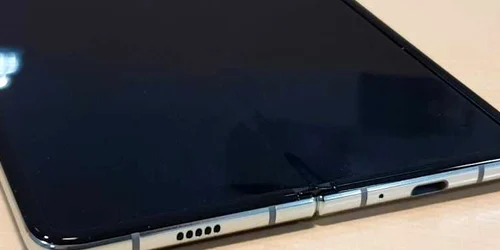 Samsung Galaxy Fold FOTO Adrian Pogîngeanu