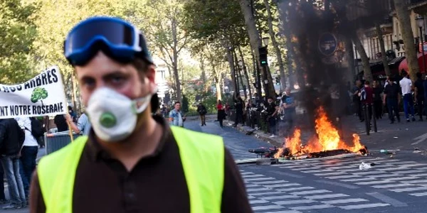 Proteste la Paris