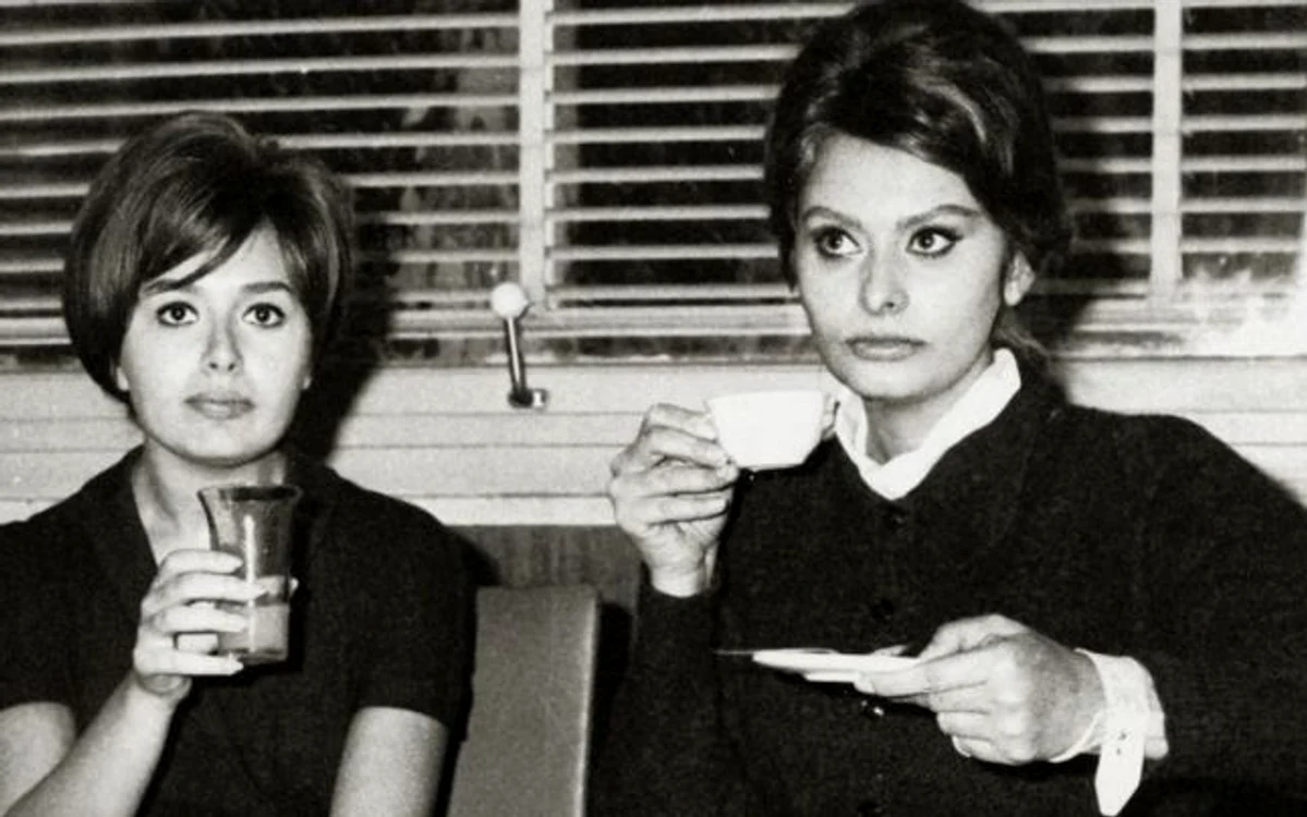Maria e sora Sophiei Loren.