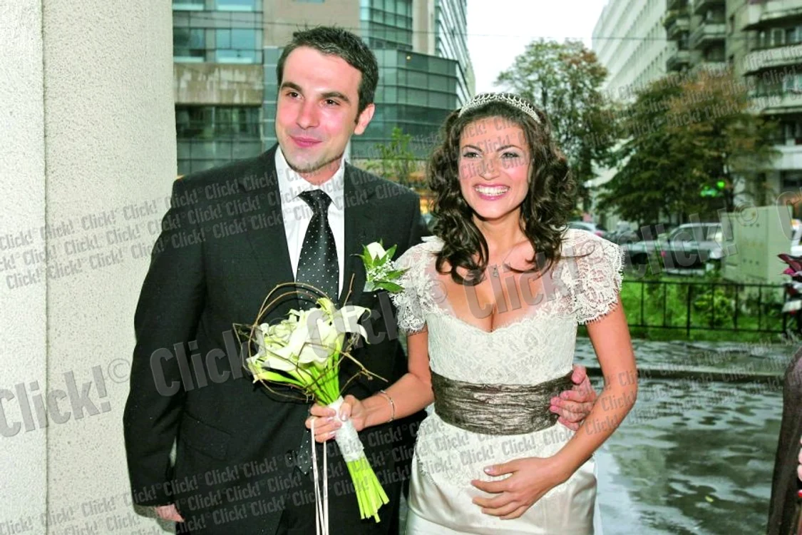 În toamna anului 2007,  Ioana şi Alexandru şi-au  unit destinele la biserică