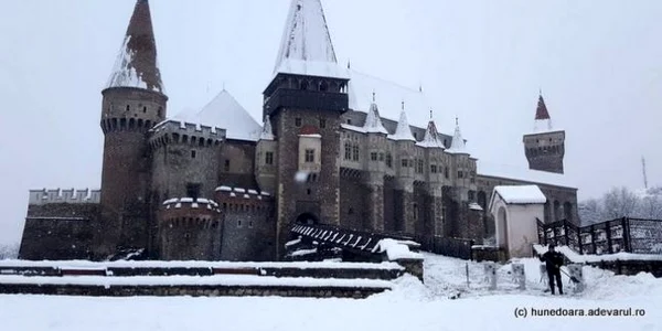 castelul corvinilor