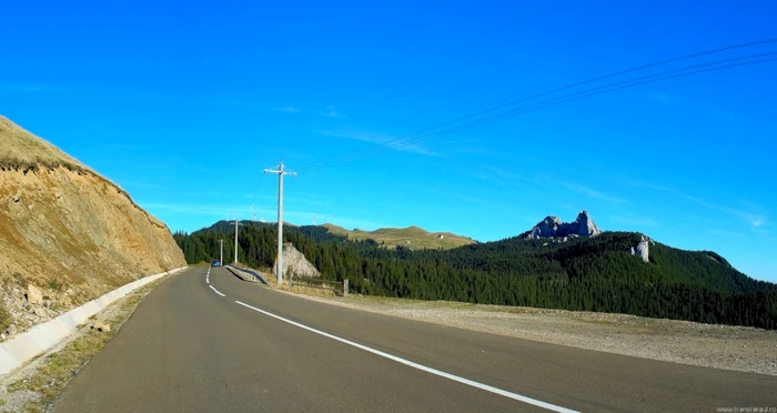 Transrarăul - una dintre cele mai spectaculoase şosele din ţară. FOTO www.transraraul.ro