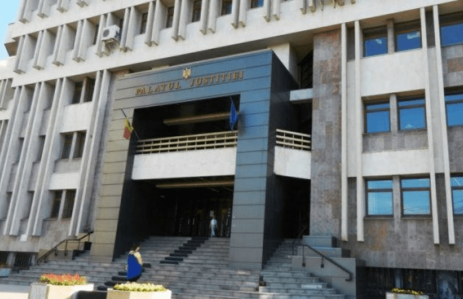 Internet gratuit în Palatul Justiției din Galați. Angajații instanțelor lucrează într-o rețea wireless privată
