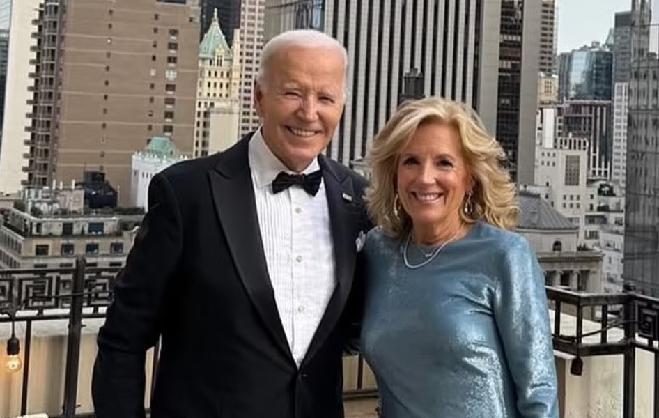 Apariție de senzație a lui Joe Biden la un eveniment public. „Merită aplauze. Este iubit de partid și de către votanți”