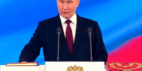 2024 05 07T090647Z 692266115 RC2LL7AJBGKF RTRMADP 3 RUSSIA POLITICS PUTIN jpg