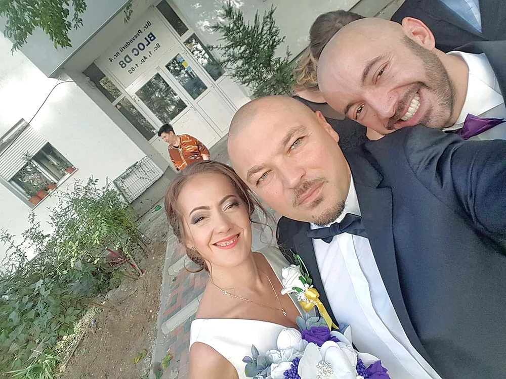 Puia a fost naş de cununie sâmbătă, zi în care a votat pentru familia tradiţională