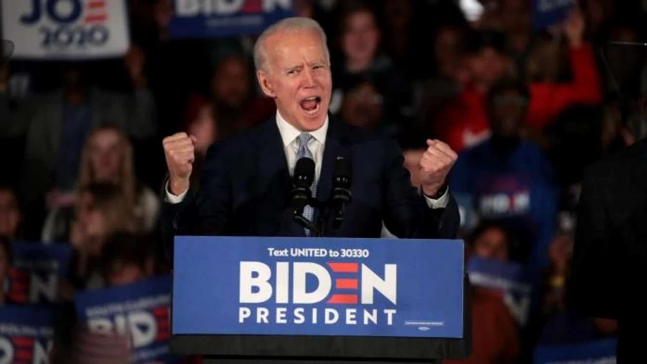 Joe Biden a câştigat, marţi, alegerile primare democrate în 8 din cele 14 state americane