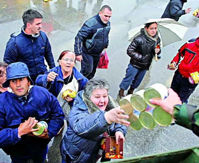 Inundaţii în Serbia FOTO Reuters