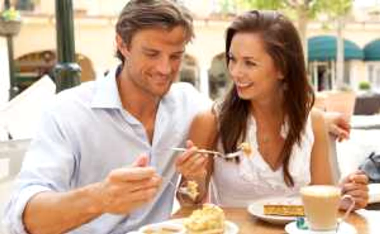 Căsnicia fericită vine cu câteva kilograme în plus FOTO Shutterstock