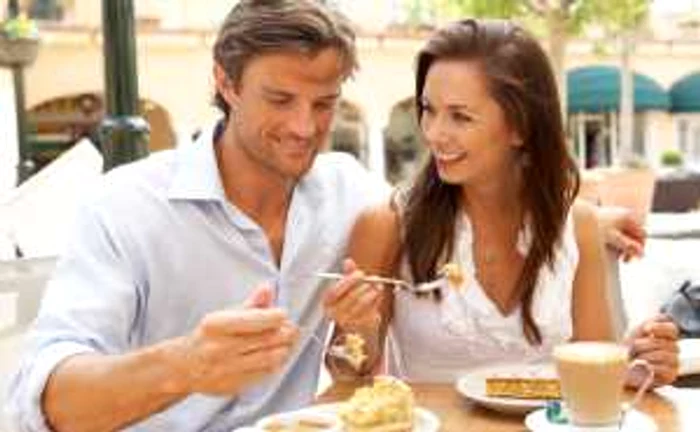Căsnicia fericită vine cu câteva kilograme în plus FOTO Shutterstock