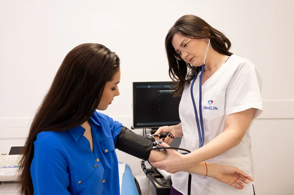 Peste 1,3 mil. teste de colesterol la MedLife într-un an. Bolile cardiovasculare provoacă peste jumătate dintre decesele din România