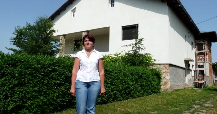 Valentina Dândăreanu a renunţat la traiul de la oraş şi s-a mutat la ţară
