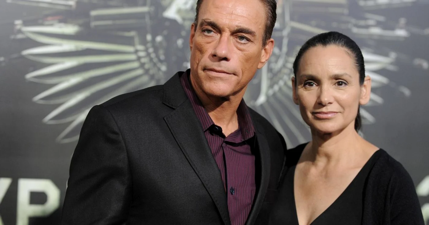 Jean Claude Van Damme a
cunoscut-o pe actriţa şi fosta culturistă Gladys Portugues când
aveau amândoi puţin peste 20 de ani FOTO AP