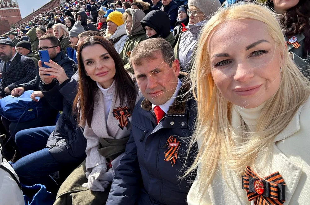Marina Tauber, Ilan Șor și Evghenia Guțul au participat la parada de la Moscova. FOTO: Facebook