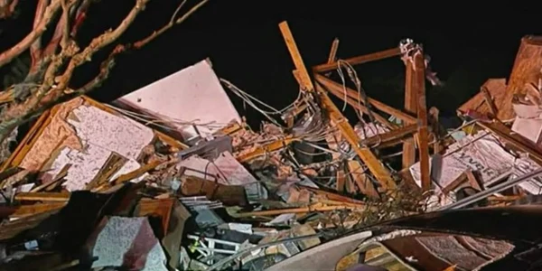 Tornada in Carolina de Nord Captura YouTube
