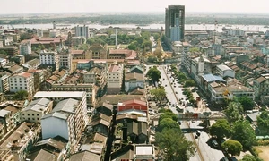 Ultima seară în Yangon jpeg