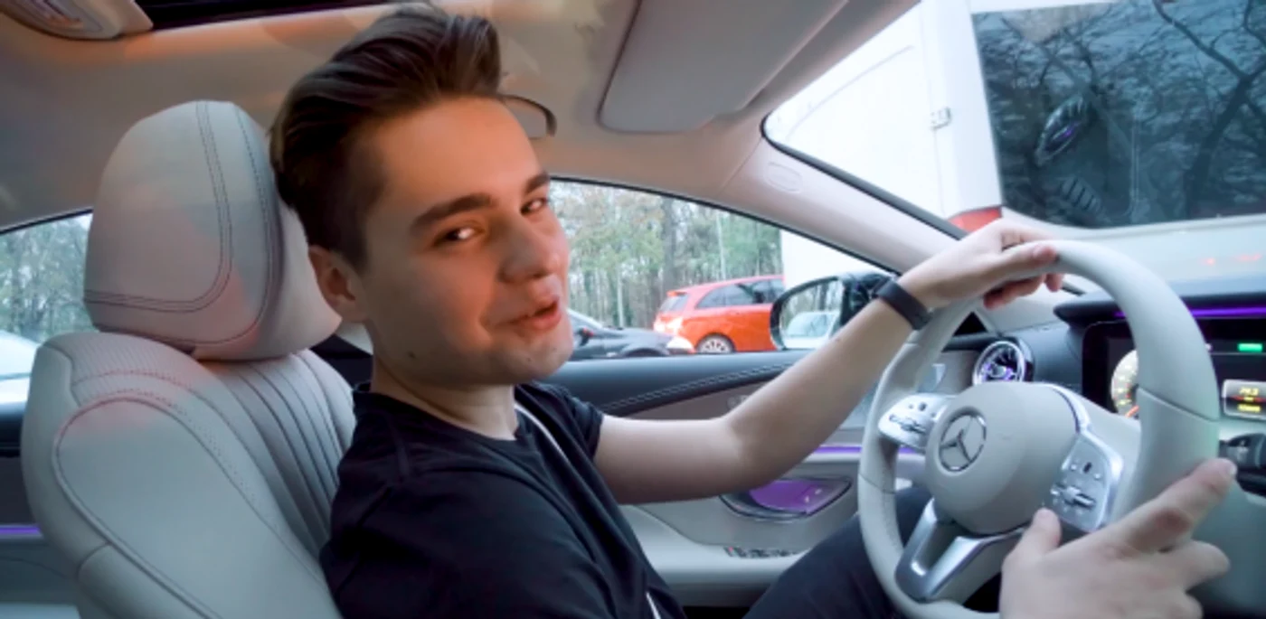 Selly a lansat o piesă ca reacţie la criticile lui CTP după accidentul avut
