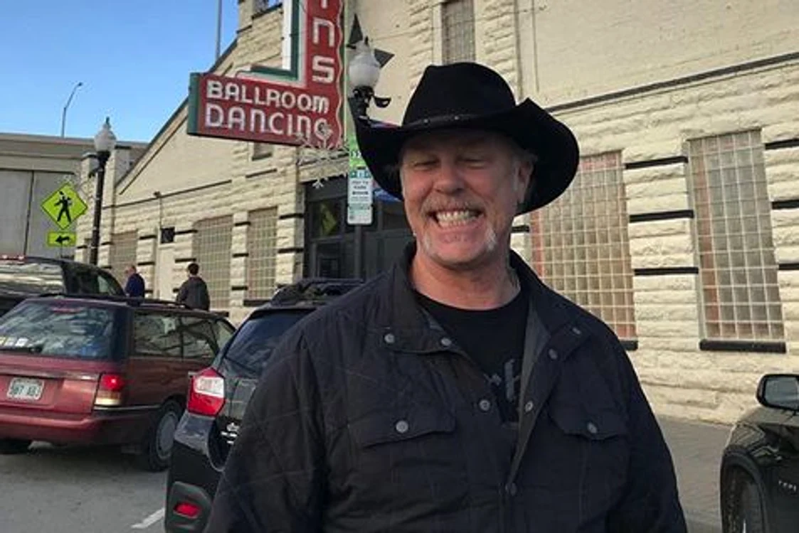 
    Aşa arătau băieţii răi de la Metallica în tinereţe   