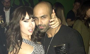 Roxana Paulică i a promis lui Muneer că îl va aşteapta, cuminte, timp de nouă luni jpeg