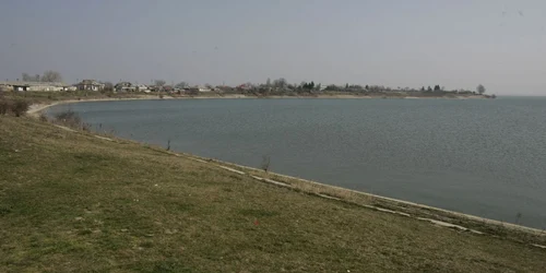 Lacul Mihaileşti