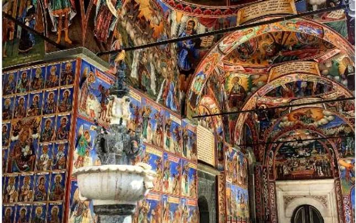 pictura murala catedrala bulgaria foto instagram