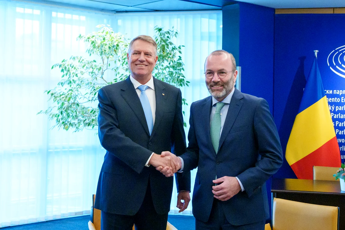Klaus Iohannis si Manfred Weber FOTO Presidency jpg