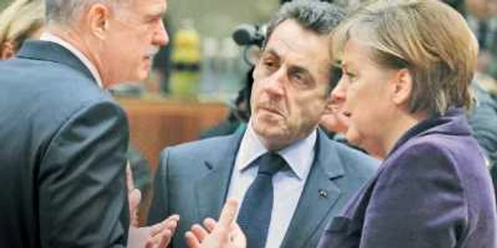 Nicolas Sarkozy, spera să fie aclamat ca salvator al euro la summitul G20. Apoi, premierul grec Papandreu a anunţat că face referendum