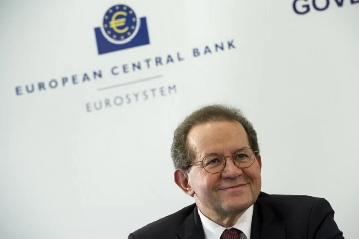 Vice-preşedintele BCE, Vitor Constancio, crede că economia zonei euro îşi va reveni chiar de anul viitor FOTO AFP