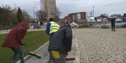 5c001292df52022f75f23ab3 jpg