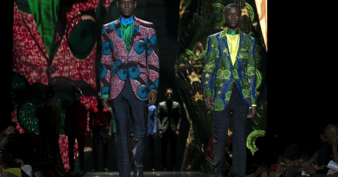 Creaţiile designerului Ozwald Boateng de la Săptămâna Modei de la New York 2012. FOTO Reuters