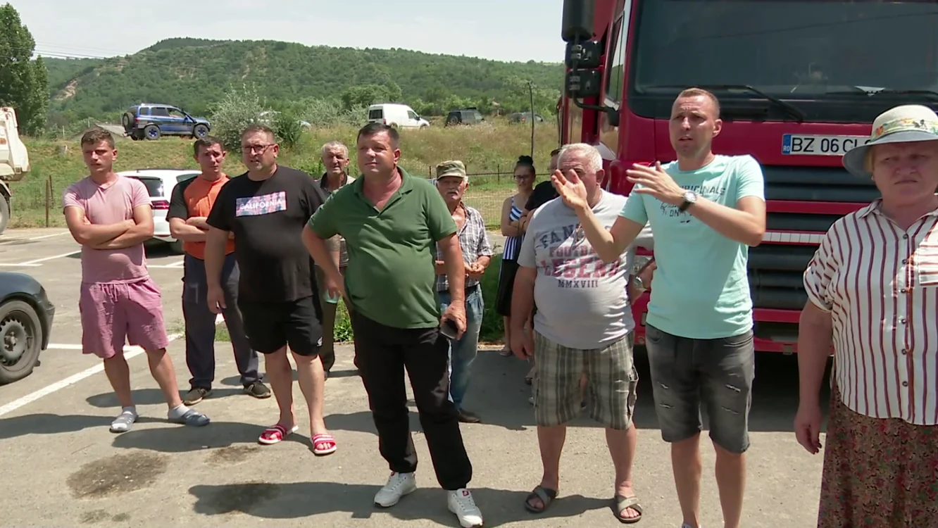 Peste 30 de localnici au fost la protest   Sursa I. Bunilă